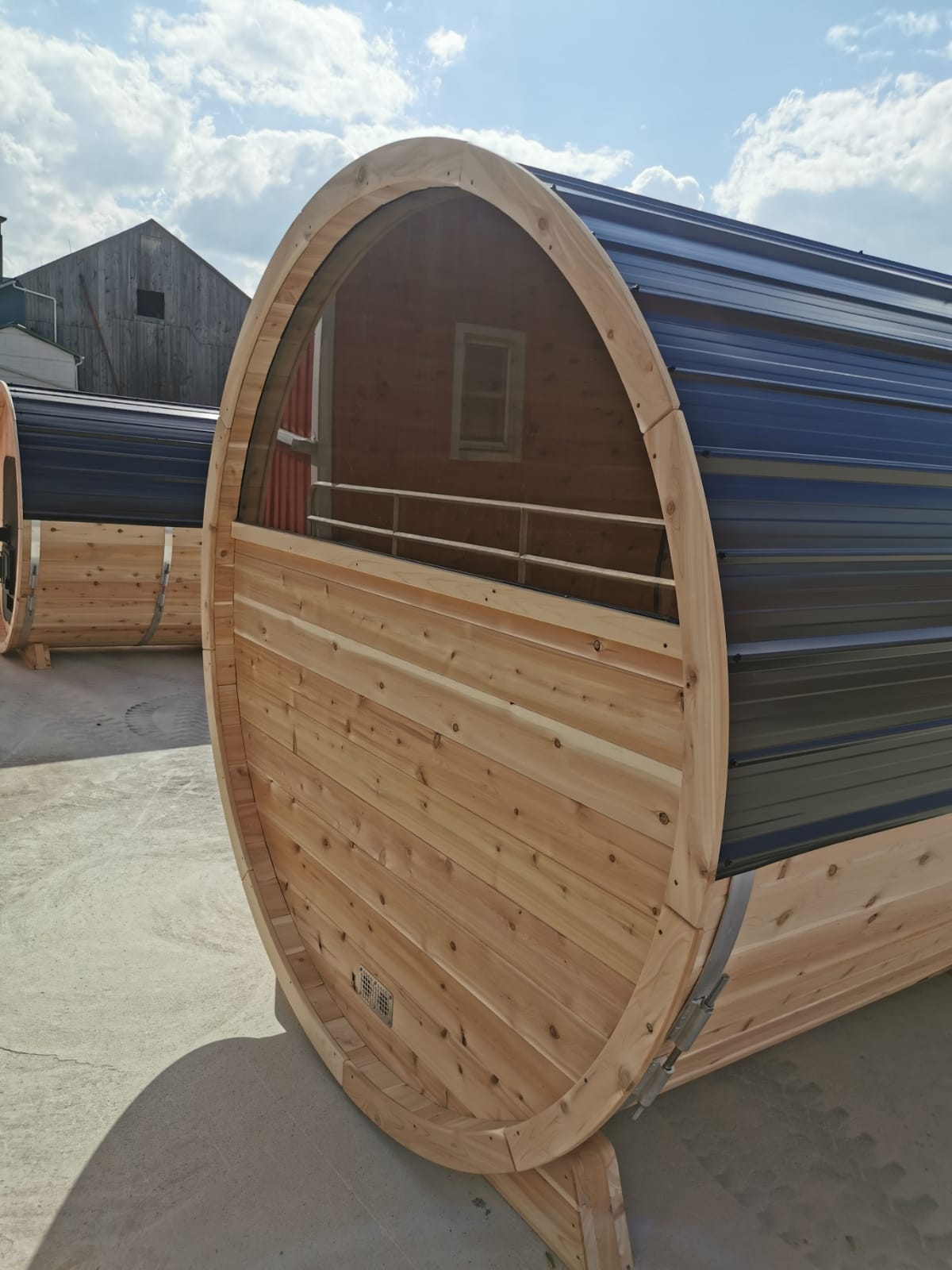 7x8 Barrel Sauna with Porch (4-6 person) image 5